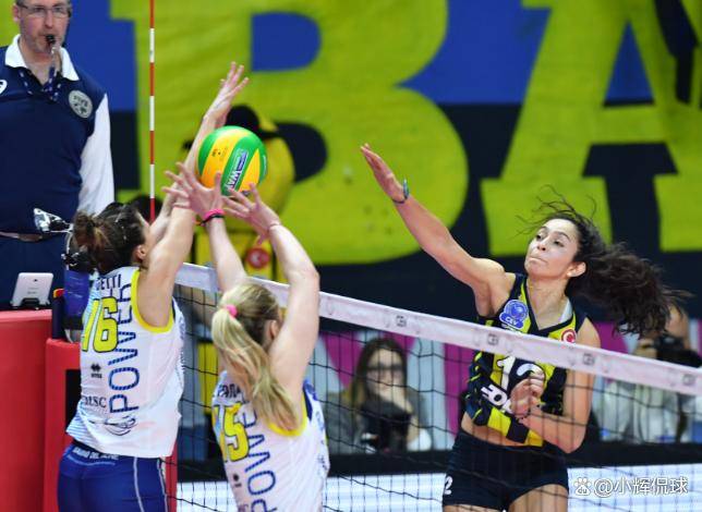 费内巴切正式宣布:承办2届女排欧冠4强赛,2026总决赛在土耳其举行
